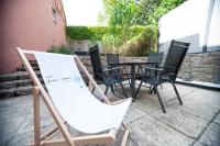 FreiTraum Apartments No3 City mit eigenem Garten - B&B Bad Neustadt an der Saale