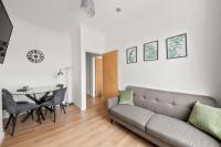 Central Reading - 3 bed apartment - Ferienwohnung