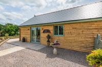 Self-contained cosy one bedroom holiday barn - Bed and Breakfast Cowbridge