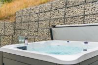 Hockley House by Bloom Stays - B&B Folkestone