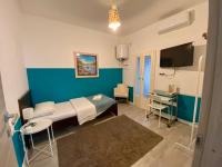 Single Room with Private Bathroom