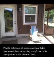 River Mountain Getaway-private, large, in- law apt - Chambres d’hôtes