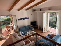 traversa 8, aeroporto - B&B Cinisi