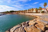 Appartamento 50 mt mare con parcheggio riservato - Chambres d’hôtes Riva Ligure