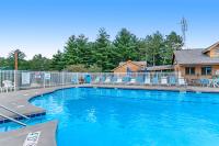 Sunset Condominiums: The Retreat - B&B Arkdale