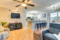 1 Mi to Boardwalk and Dtwn Myrtle Beach Condo - Chambres d’hôtes Myrtle Beach