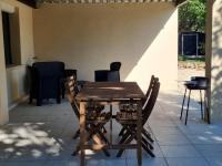 T2 terrasse couverte proche Pont du Gard et Uzès - B&B Pouzilhac