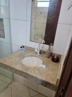 Camera Tripla Superior