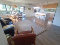 Papamoa Beach Home - B&B Kairua