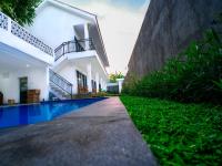 Rice Fera Guest House - Bed and Breakfast Canggu