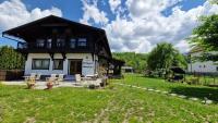Casa con 8 Camere da Letto