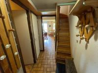 Apartment mit 4 Schlafzimmern und einem Balkon