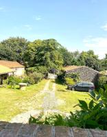 CH1- MANOIR DU MOULINIER - Campagne - Calme - Petit-déj inclus - Table d'hôte sur réservation - Parking gratuit - B&B