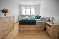 Krynica Apartamenty - Apartament z sypialnią - Źródlana - Chambres d'hôtes Krynica-Zdrój