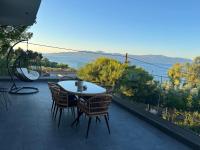 Villa Rock&SeaView - B&B