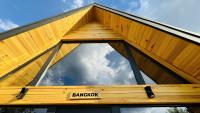 A-Frame Cabin with Private Hot Tub, ideal for Families - Bangkok - Ferienwohnung Șelari