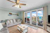 Living Right at Laketown Wharf #1016 by Nautical Properties - Chambres d'hôtes Panama City Beach