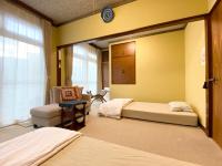 Japanese-Style Room