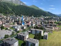 Holiday apartment Bolgen - close to everything! Bolgen, Jakobshorn, bus stop, train station, supermarket, ski school, ski rentals, restaurants and more! - Chambres d'hôtes Davos