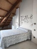 Cíes Homes Praza M Diego Santos - B&B Goya