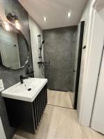 Modrzewiowa Enklawa Rowy - Bed and Breakfast Rowy