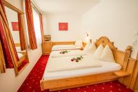 Large Two-Bedroom Apartment with Terrace
