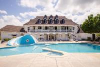 Heart of Ocho Rios-Beachfront Studio-king Bed-Free Beach Access-Pool-Free Wifi 100Mbps - Ferienwohnung