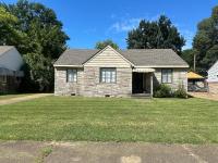 E, Memphis Home 5 min from I240W - Ferienwohnung