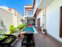 Surya Mesari Villa - B&B