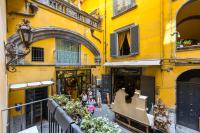 Industrial Apartment 2 Camere 2 Bagni Palazzo Mormando Napoli Centro Storico - Chambres d'hôtes Naples