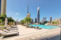 Stylish Flat in Downtown Dubai with PS5 Gym and Pool - B&B Dubai
