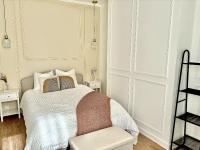 Eleven Arene - Bed and Breakfast Bourges