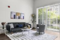 City Chic Modern 1Bedroom Fully Furnished Condo - Ferienwohnung Birmingham