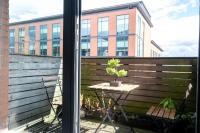 Chinese Suite with Free Parking, Games, Netflix- Coffee Machine 家庭 - B&B