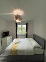 Starlet Stepney - Bed and Breakfast