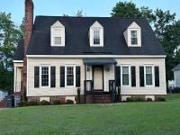 Home Away From Home With Pool - B&B