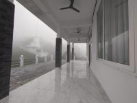 Laas Villa Vagamon - B&B