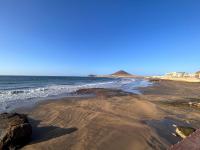 Alquilaencanarias Medano Pika Mediterraneo - Chambres d’hôtes El Médano