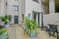 4 Woolacombe West - Luxury Apartment at Byron Woolacombe, only 4 minute walk to Woolacombe Beach! - Chambres d'hôtes Woolacombe