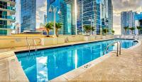 Elegant Centric Vibrant Pool Jacuzzi Free Parking - B&B