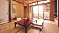 Japanese-Style Quadruple Room with Hot Spring with River View