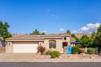 A super variety of games, golf carts, & unique decor near Zion National Park! - Chambres d'hôtes LaVerkin