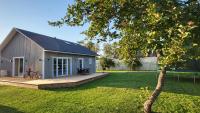 Sakala holiday home with sauna - B&B