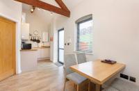 No6 - Two-Bedroom Apartment - Ground Floor
