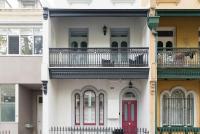 Multi Level Surry Hills Home with Terrace - B&B Sydney