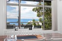 Sally - A Hidden Oasis in Salamander Bay - B&B Salamander Bay