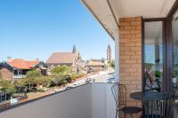 Dream View Steps from the Beach - B&B Sydney