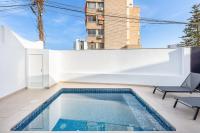 Málaga Benalmádena Vacation Rentals five minutes from the Port of Benalmádena Beach Pool and Sun - Chambres d'hôtes Benalmádena Costa