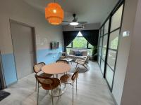 Two-Bedroom Apartment with Mountain View