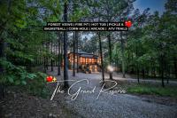 LUX,Hot Tub,ATV,Hiking,Pickleball,Firepit,Arcade - B&B Broken Bow